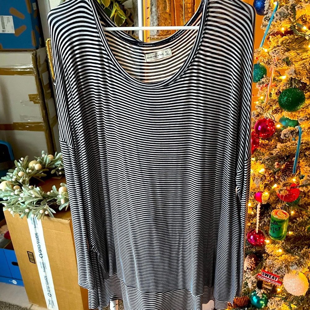 Abercrombie & Fitch oversized striped top